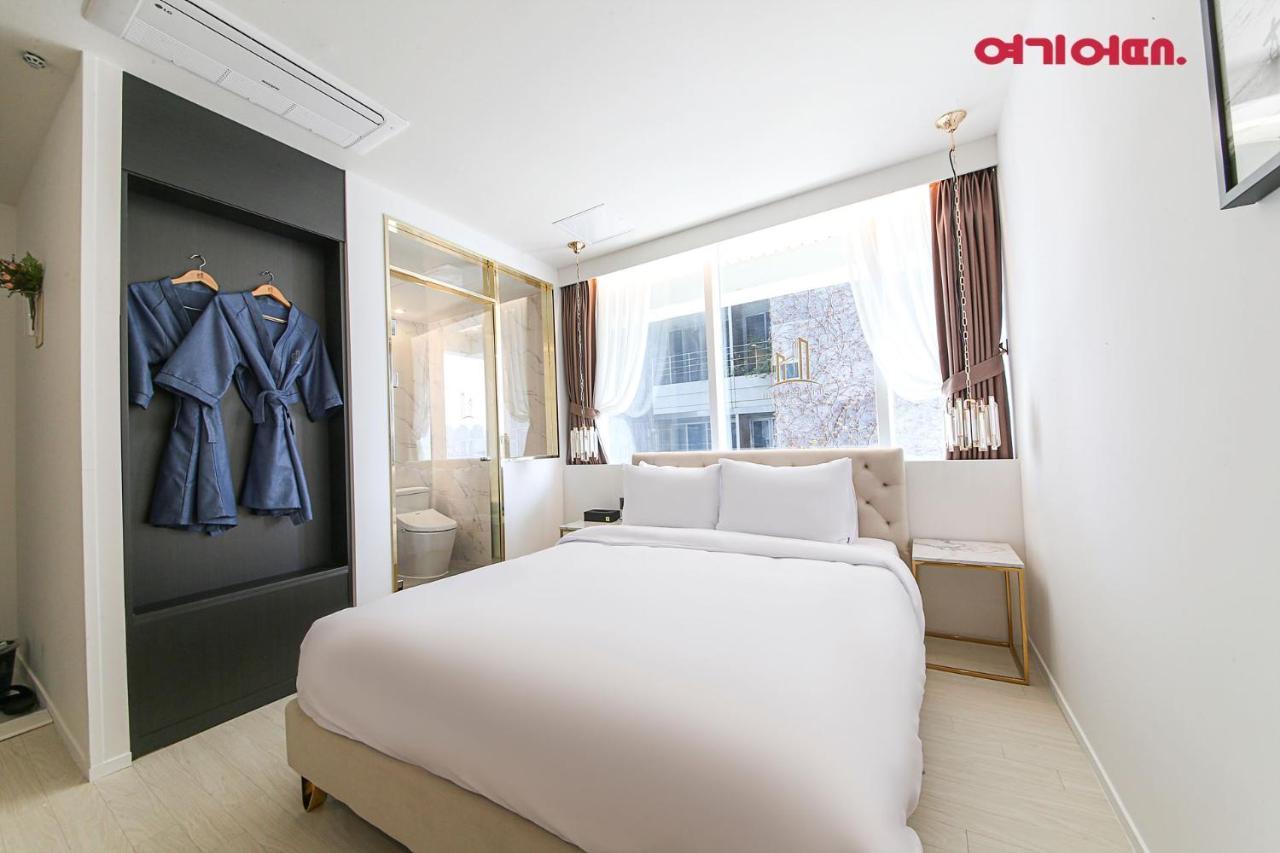 De Homme Hotel Busan Exterior photo