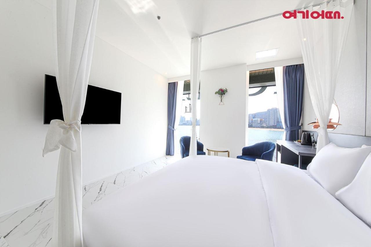 De Homme Hotel Busan Exterior photo