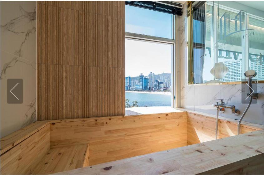De Homme Hotel Busan Exterior photo